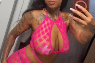 Your favorite 5⭐ service provider 🌷 professional Throat Goat 😋 Nd Pussy Popper 😻! Available 💛 - Image 6