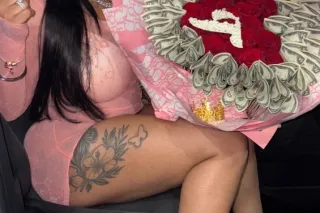 WETTEST MOUTH AND PUSSY IN TOWN! - Image 4