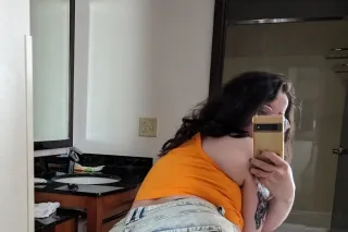BIG BOOTY IN THE BIG APPLE - Image 8