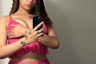 AVAILABLE MED CENTER/ NRG STADIUM INCALL and OUTCALL🎀💕 THE PRETTIEST ON THIS SITE😩 YOU WONT REGRET 🌹💋ONLY POSITIVE REVIEWS💓 - Image 5