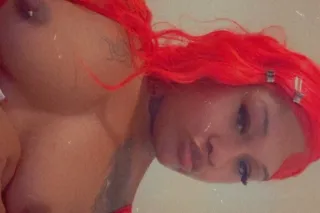 🤭Early Bird Special🤭BIG BOOTY🍑... - Image 4