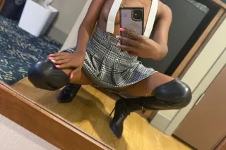 Hello guys it ur gurl Miss Blossom come fuc wit the Best in City 😘🍆🫦💯💸💵 - Image 4