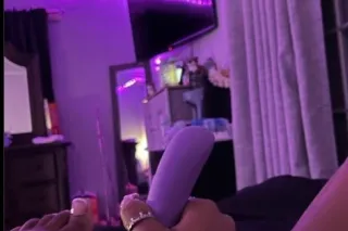 LAKEFRONT AIRPORT📍SLIM BROWNSKIN BARBIE NEW TO THE CITY 100% REAL😍Pegging📲 Massages available 📲 Video Calls/Toy Shows 📲 Foot Fetish📲 Custom Videos ...And More!📲 - Image 2