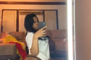 Sexy black women here to tease and please😋 - Image 6