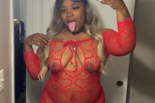 💦 🍭🍬TREAT YOURSELF TO HEAVEN O... - Image 1