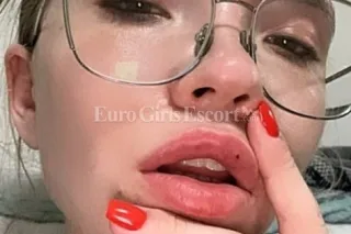 Linda, agency Russian Escort in Italy. Last seen online: 21.6.2026 - Image 7