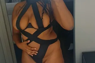 NEW IN TOWN !! 🤪💦 HERE FOR A S... - Image 4