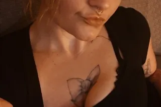 classy and a lil white trashy - Image 5