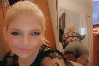 LaceyJane is here to fulfill y... - Image 1