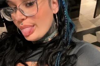 🔥🍑BUSTY BBW GOTH BABE 🖤♀ Ready to Play 💋💦 - Image 5