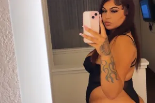 Curvy thick mami - Image 3