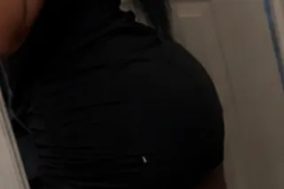 🍪 BEST COOKIE IN TOWN 🥃PETITE W A FAT ASS 🫦Content • Specials • FT Shows 💋📲 - Image 2