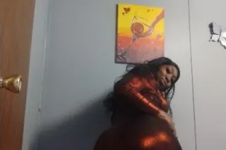 hey guys what's up 👋🏾 get at me let's play 💦👅🍆 - Image 6