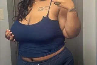 💕 Pretty 💦 Juicyy 🤪 Red Thickk... - Image 3