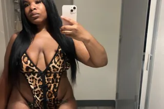 Sexy Big Booty PNW Girl🍑💕🔥 Looking For Some Bay Area Fun🙈🍆😽 - Image 4