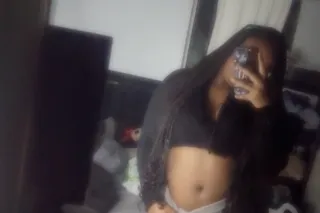 THICK CURVY HORNY - Image 1