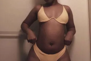Its Ashley 🤩🥰 but you can call me baby 😘 - Image 1
