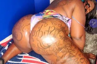 Everybody loves Becky - 27 - Image 4