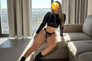 Girl new available 24-7 latina - Image 1