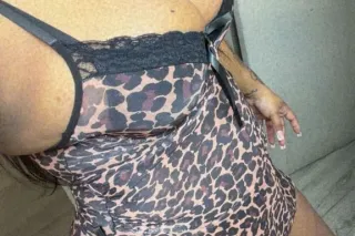 ❤✅✅ ✅✅SEXY CUBANA MORENITA❤🥰BIG ASS ✅❤culo grande✅❤✅✅HORNY LATINA YOUNG FAT PUSSY ✅✅❤ - Image 3