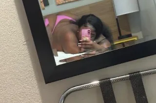 bbj available outcalls 2 Pops $180. Qv $80 CANDI🍭 - Image 1