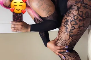 CARRPLAYY TONIGHT SPECIAL 💸💸FT... - Image 3