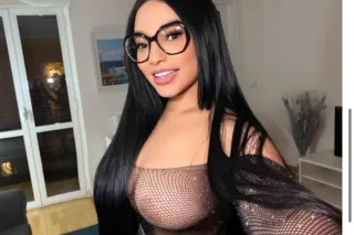 Soy Yuli tengo 25 aito Y Soy Una venezolana 😋♥Preciosa Y Muy Amable Cariosa😘Y Con Mucho Fuego En Mi Cuerpo.😍😘😘😍 - Image 3