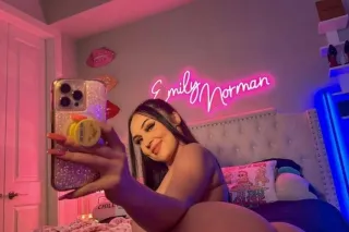 Your little pretty girl💦👅Avail... - Image 2