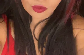 Freaky little slut ready to play 💦💋👄 - Image 3