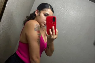 Pretty Latina Water 💦😘🤌🏼 come ... - Image 3