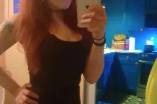 Miss Red Velvet Available Now😛... - Image 2