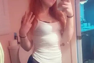 Miss Red Velvet Available Now😛 So Cum Get Down While I'm Around 🔥 - Image 8