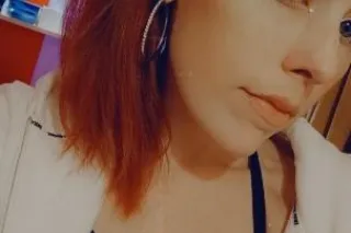 Miss Red Velvet Available Now😛... - Image 1