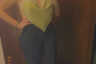 Sexy Blond Offering GFE AND Mo... - Image 2