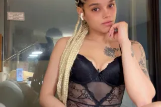 💎 🥳 LATINA - Sexy 🇵🇷🇵🇷, NEW in... - Image 1