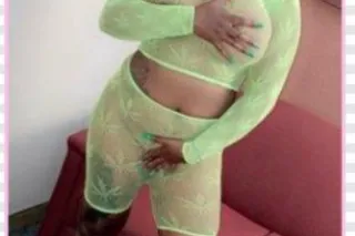 COLD & RAINING SO WHO'S LOOKING 4 PASSION...PLEASE CONTACT IF YOUR SERIOUS B/C I DONT LIKE MY TIME WASTED... 100qv.. 160hhr... 220hr ( Do Not Contact Me If U not Serios)- I will REPORT U & BLOCK U - Image 2