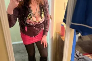 , 👩‍❤️‍👩😺😋💦🍆AVAILABLE & READY ... - Image 2