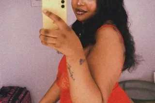 YOUR FAV SPINNER😘👣 - 26 - Image 3