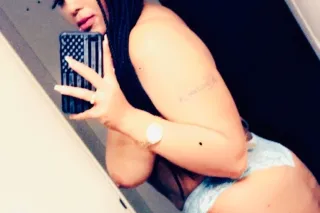 ✨Beautiful honey ✨Cuban and BLK bombshell. Super soaker. 💦💦💫ultimate experience 💫 best kinky session💋 😻 36 DD BUST😍 nice soft 🍑 - Image 1
