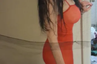 Feral Housewife looking for company - Image 6