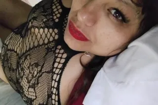 LET'S ENJOY THE RAIN TOGETHER AND CUDDLE💋❣ no need to self entitle myself, comments and reviews speak how awesome i am😘💋💯 - Image 7