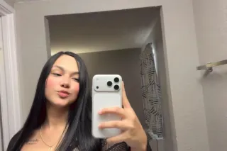 Linda chica venezolana dispusta a complacer tus deseos - Image 2