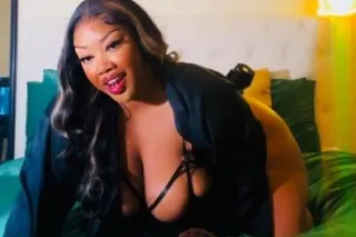 Busty Blasian Babe - Image 2