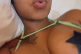 😘 🏪Gushy When Wet😘💦 🌹Slim Thick Exotic Mami🌺🌹Here for limited Time Only Dont Miss Out! 🌹🌺 - Image 1