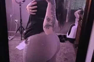 The REAL Princess Hanna 👑💙 - Image 1