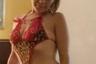HOT 🔥 and HORNEY💋 - Image 3