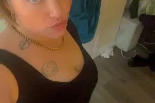 ✨✨THICK THIGHS and PRETTY EYES... - Image 4