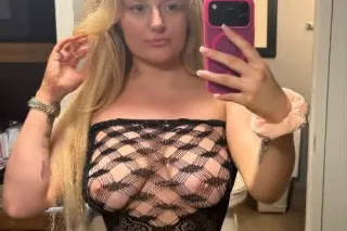 Kiss me soflty, and FUCK ME UP... - Image 4