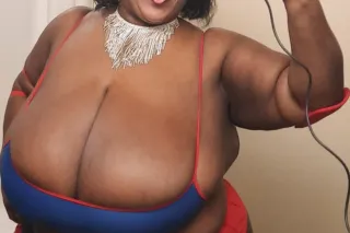 🔰YOUR FAVORITE BBW KERRY BACJ ... - Image 2