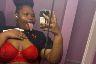 2 shots of me will leave you drunk 😉 - Image 8